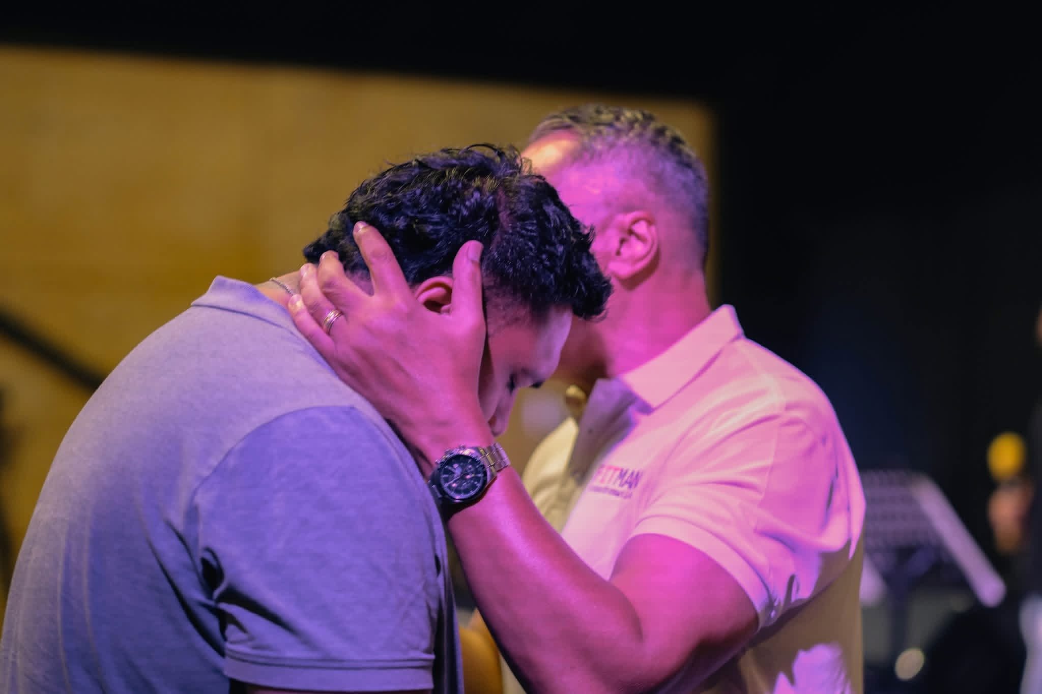 A moment of prayer at FITMAN